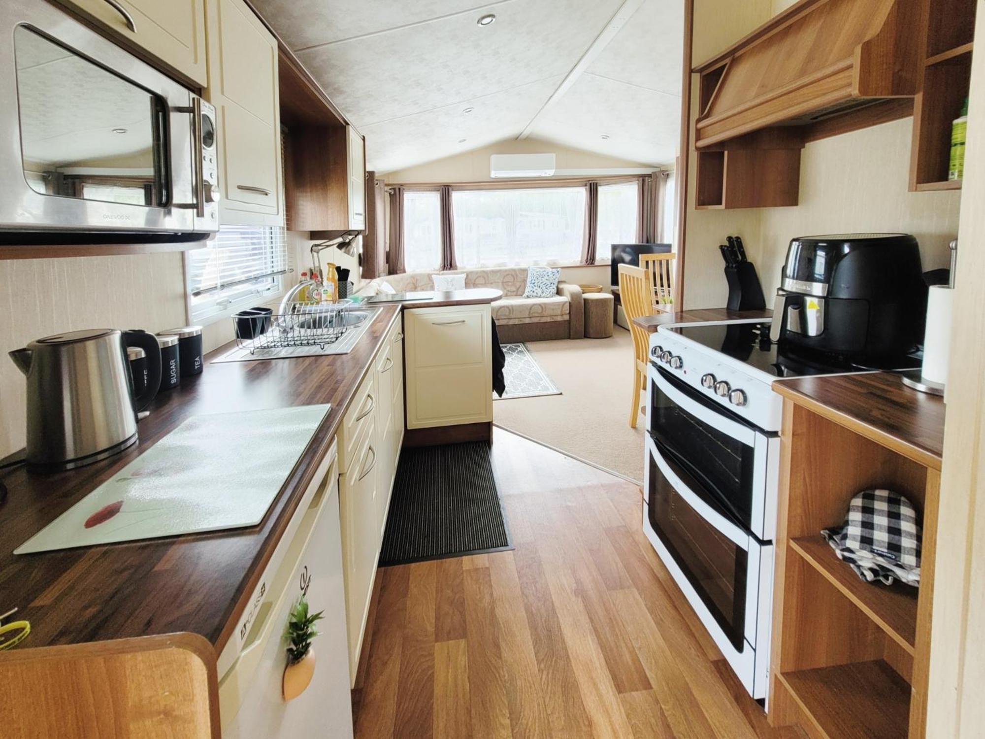 Lakeside Cotswold Holiday Home Cirencester Exteriér fotografie