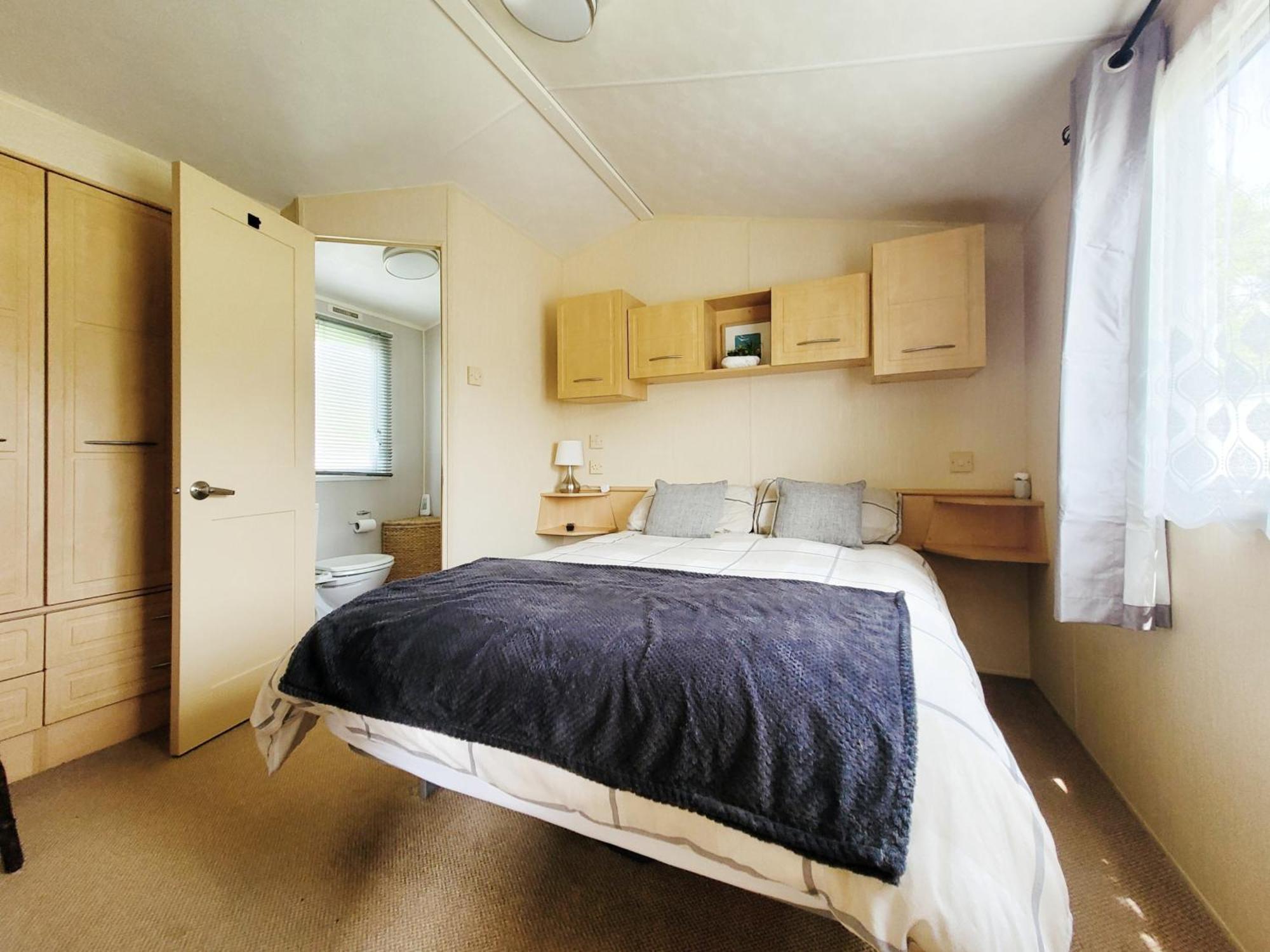 Lakeside Cotswold Holiday Home Cirencester Exteriér fotografie