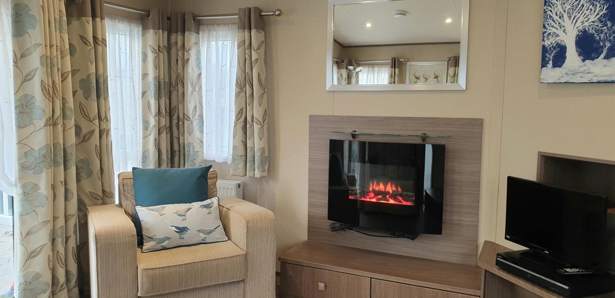 Lakeside Cotswold Holiday Home Cirencester Pokoj fotografie